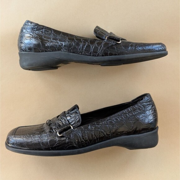 Sesto Meucci Black Crocodile Pattern Loafers 7.5 main image 4